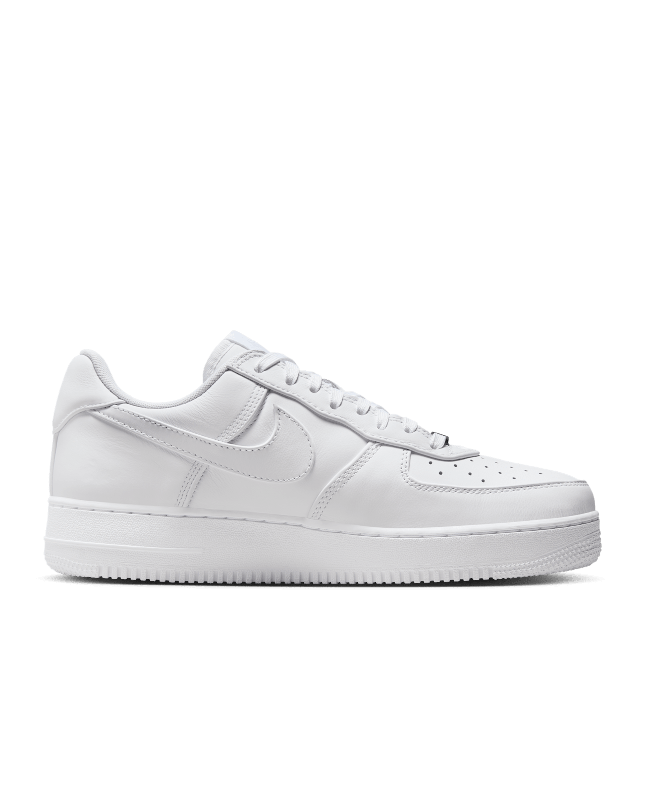 NIKE公式】エア フォース 1 LOW 'Triple White' (IM3078-100